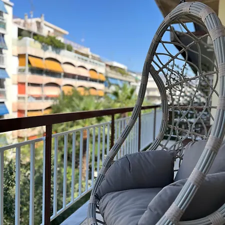 Apartment Acropolis Luxury Sidewalk View *